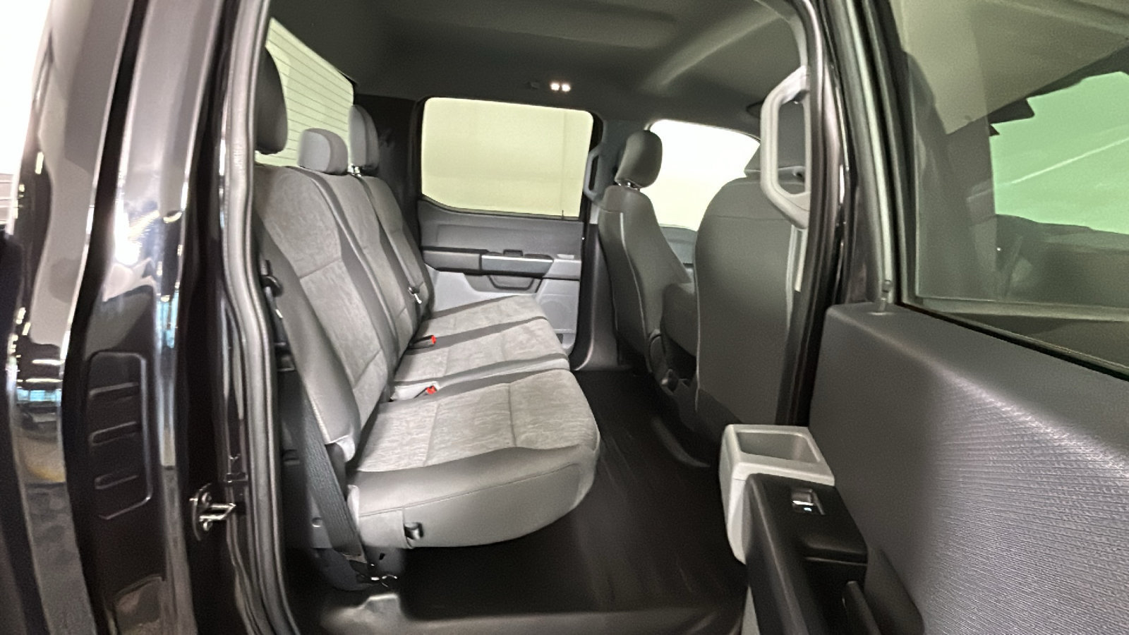 Used 2024 Ford F150 XL w/ Equipment Group 103A High AWD/4WD image 34