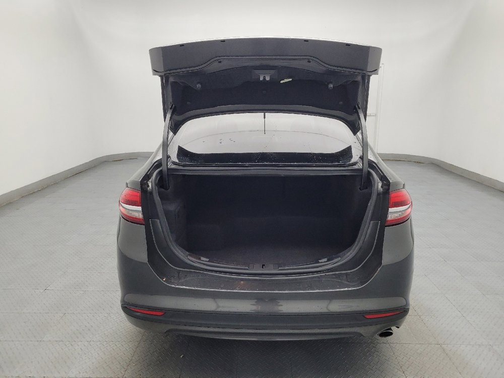 Used 2018 Ford Fusion S image 29