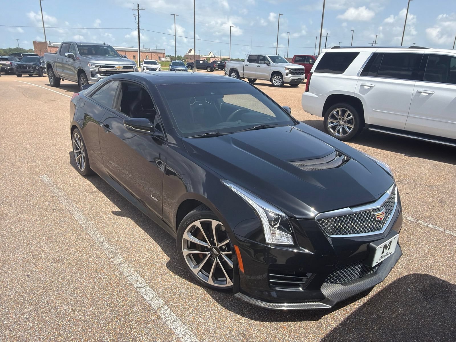 Used 2016 Cadillac ATS V w/ Luxury Package RWD image 2