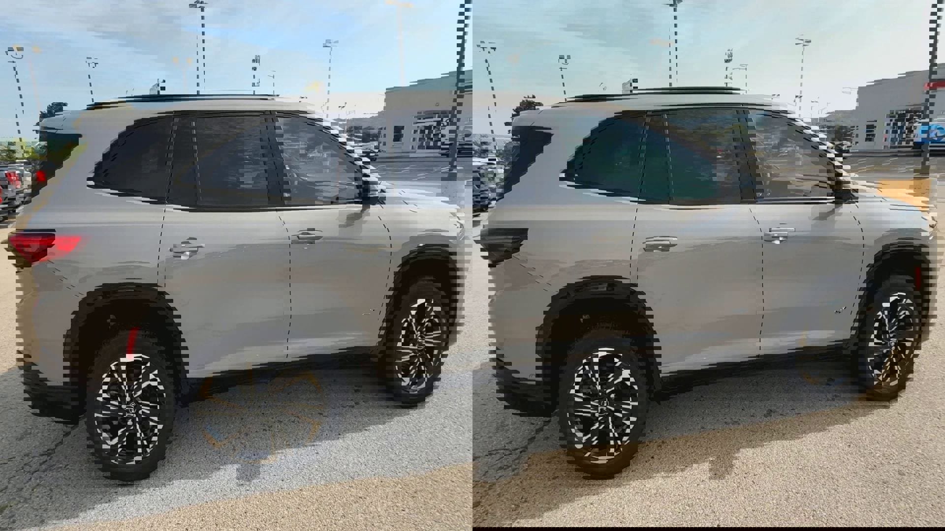 New 2026 Buick Enclave Sport Touring w/ Super Cruise Package image 9