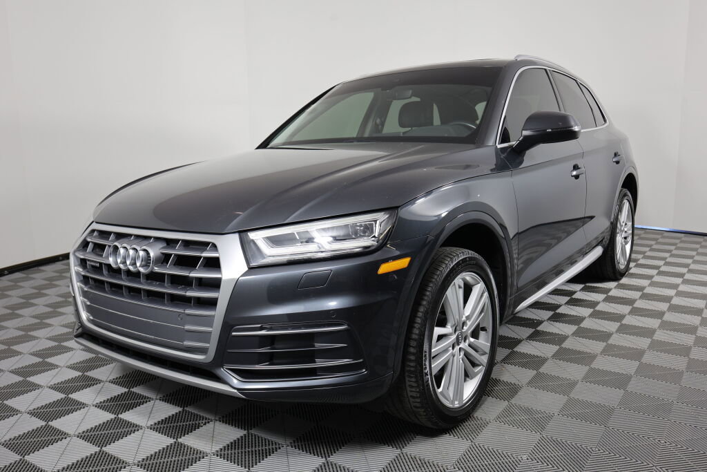 Used 2018 Audi Q5 2.0T Premium Plus w/ Premium Plus Package AWD/4WD image 5