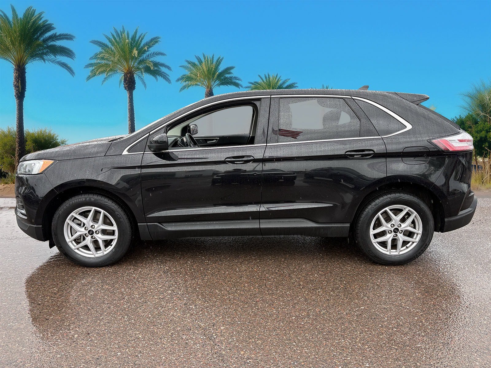 Certified 2024 Ford Edge SEL AWD/4WD image 2