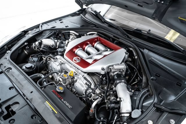Used 2016 Nissan GT-R Black Edition AWD/4WD image 37