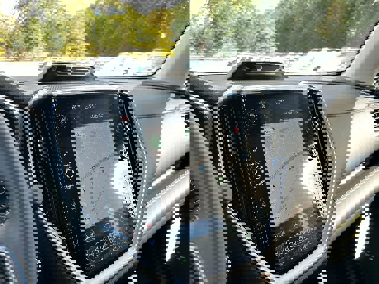 New 2025 Subaru Ascent Touring image 31