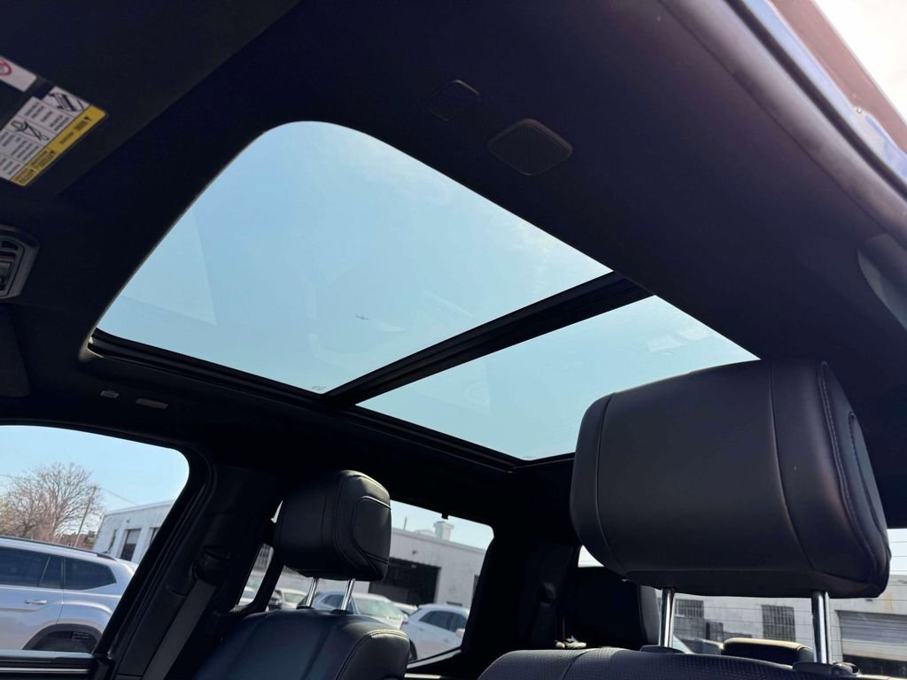 Used 2023 Toyota Tundra Platinum image 21