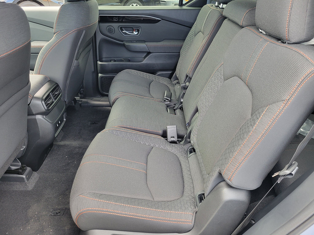 New 2026 Honda Pilot Sport image 13