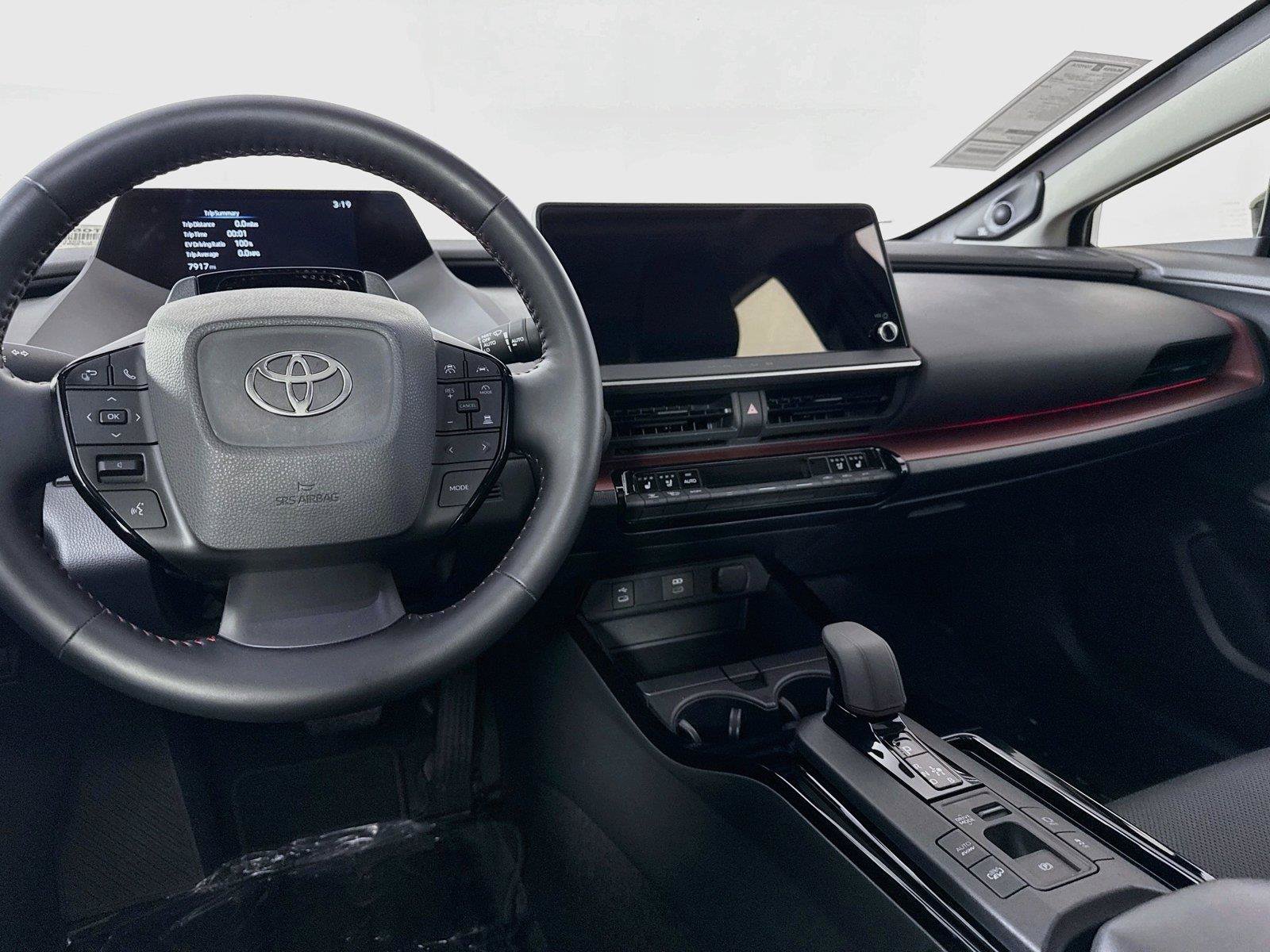 Certified 2026 Toyota Prius Plug-In Hybrid FWD image 34