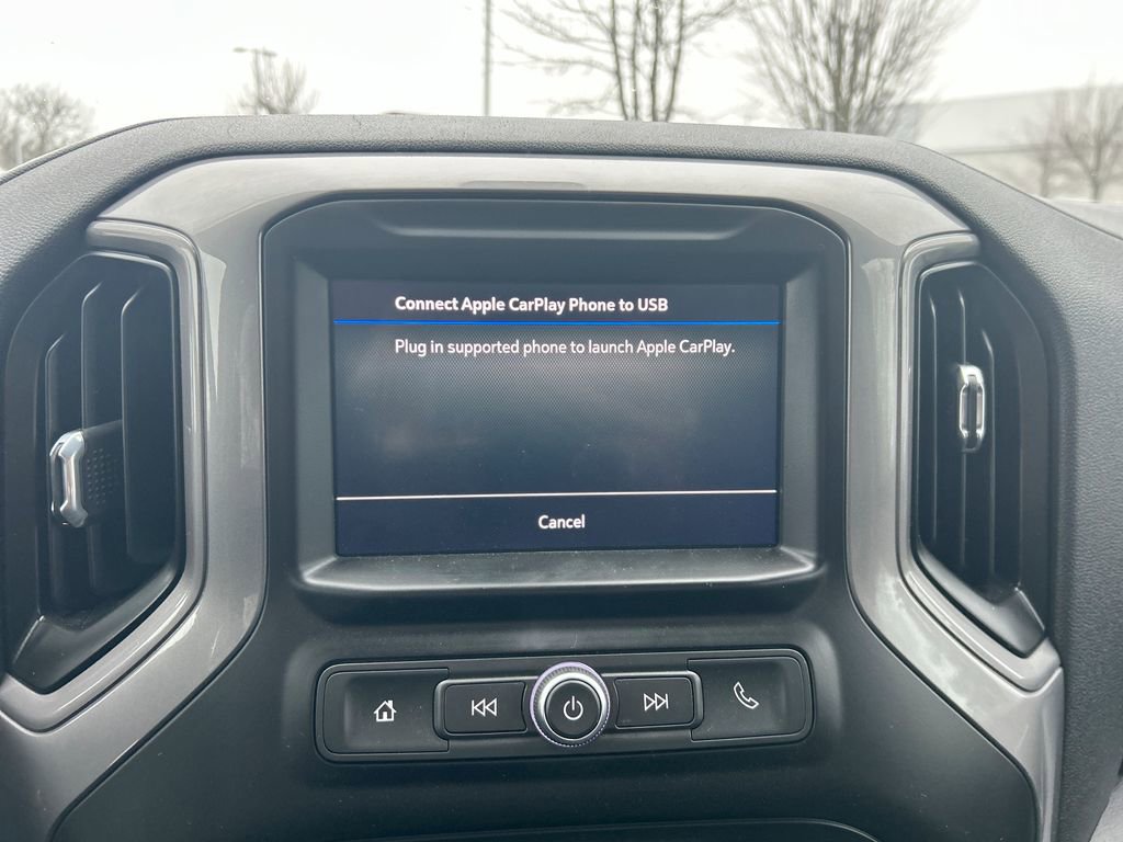 Used 2020 Chevrolet Silverado 1500 Custom w/ Custom Value Package image 16