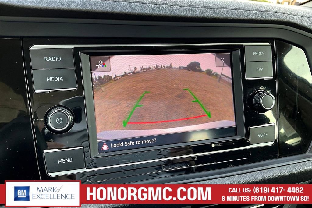Used 2024 Volkswagen Jetta SE image 13