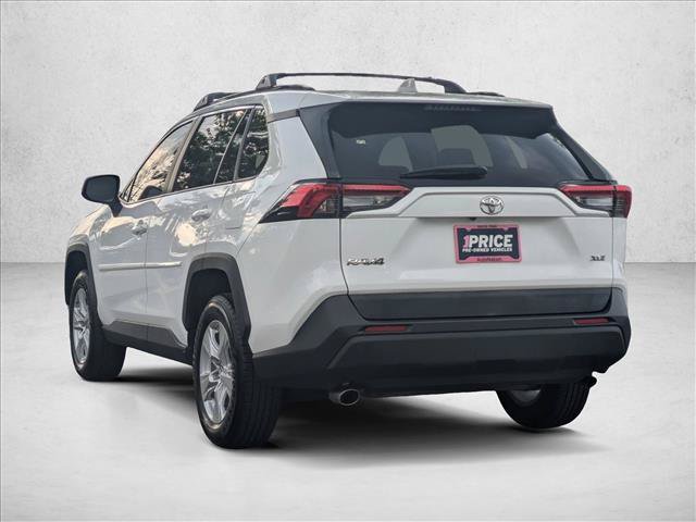 Used 2020 Toyota RAV4 XLE w/ Convenience Package FWD image 8
