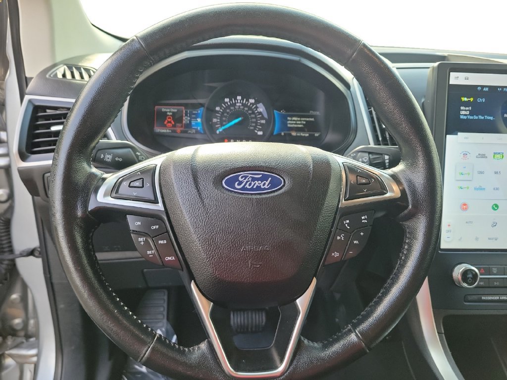 Used 2023 Ford Edge SEL AWD/4WD image 12