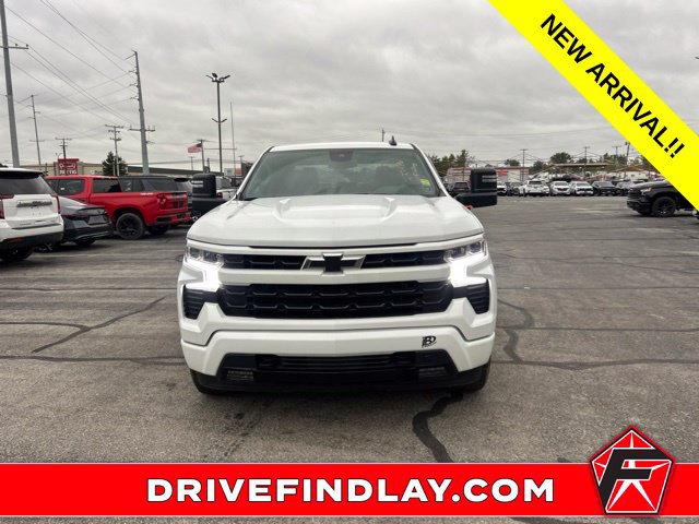 Used 2024 Chevrolet Silverado 1500 RST w/ Max Trailering Package AWD/4WD image 2