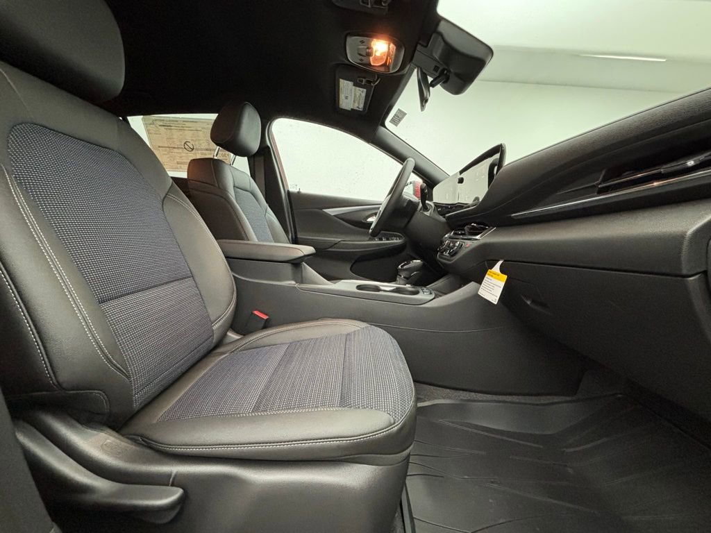New 2026 Buick Envista Preferred w/ Convenience I Package image 32