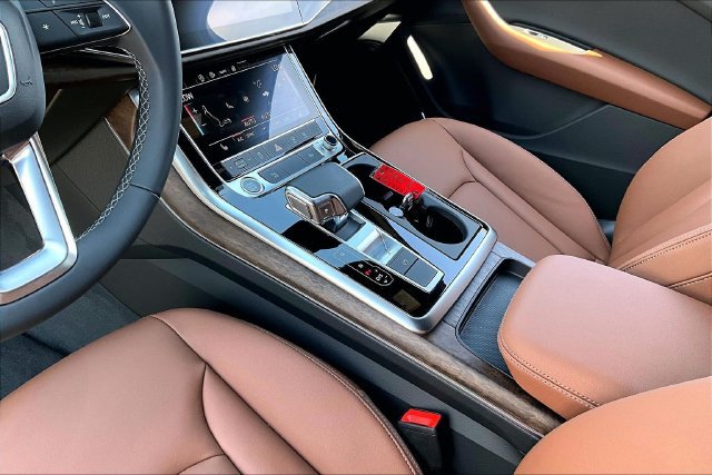 New 2026 Audi Q7 2.0T Premium AWD/4WD image 14