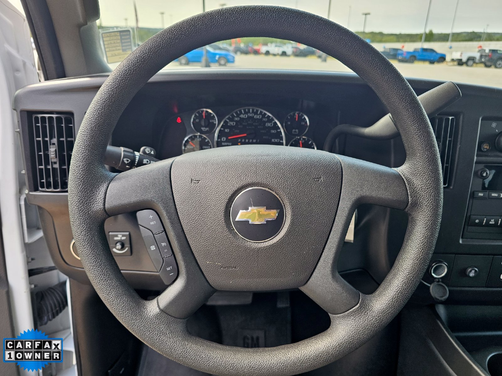 Used 2025 Chevrolet Express 3500 LT w/ LT Preferred Equipment Group RWD image 15