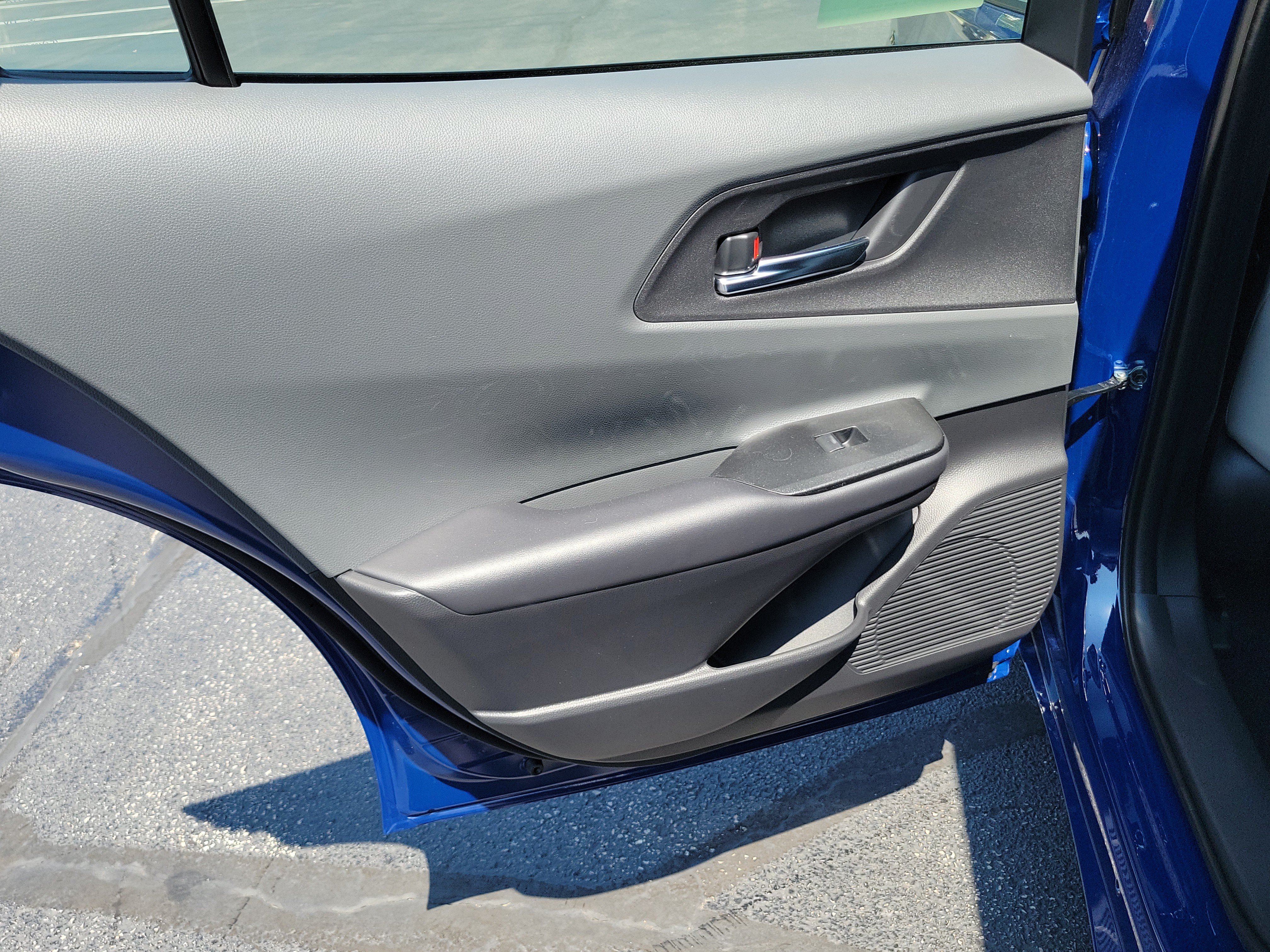 New 2027 Toyota Prius XLE FWD image 10