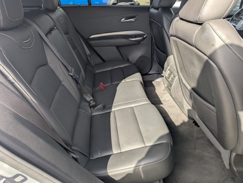 Used 2024 Cadillac XT4 Premium Luxury image 13