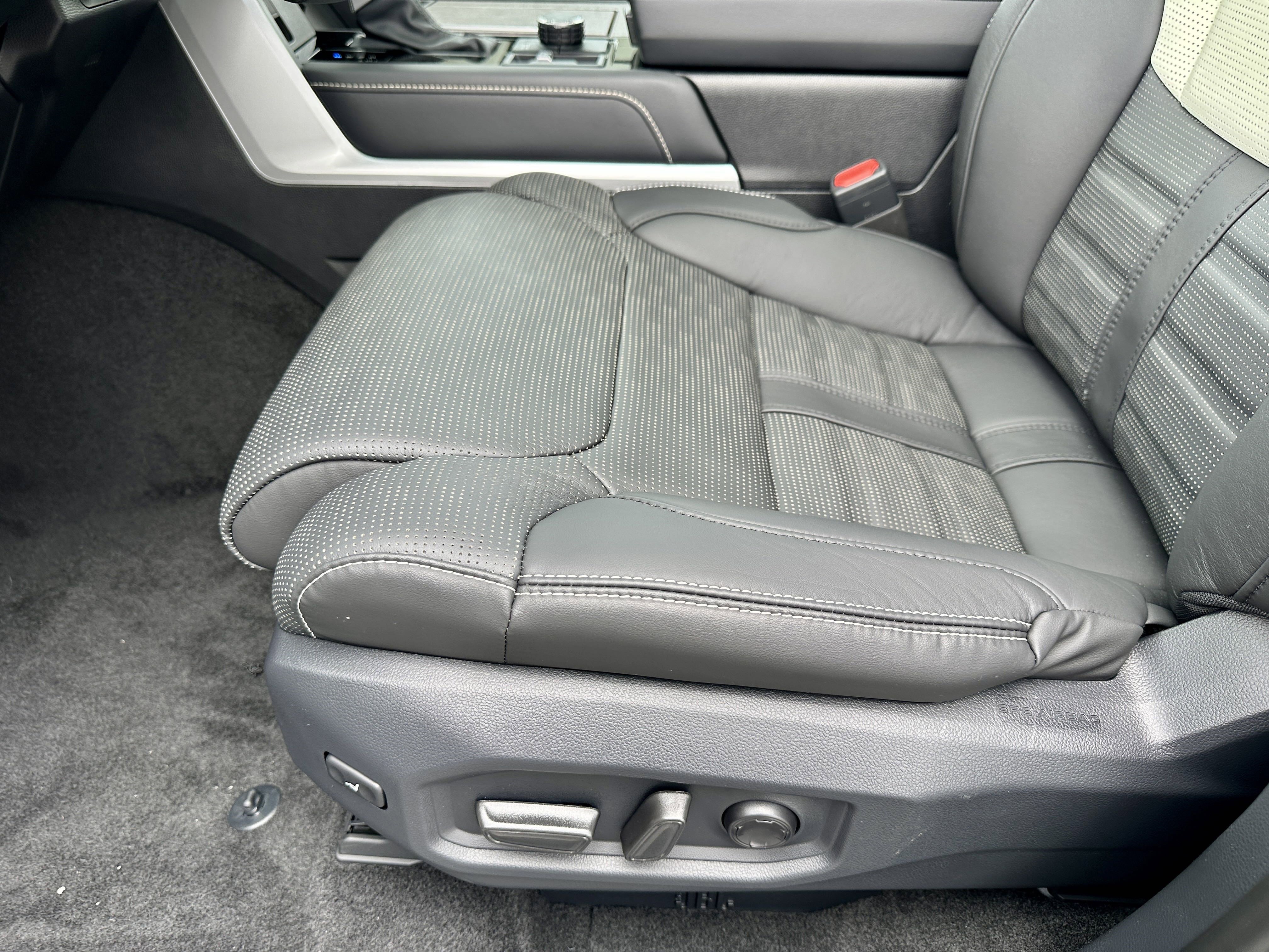 Used 2025 Toyota Sequoia Capstone image 26