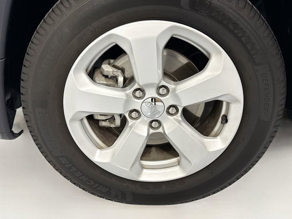 Used 2019 Jeep Compass Latitude w/ Popular Equipment Group image 30