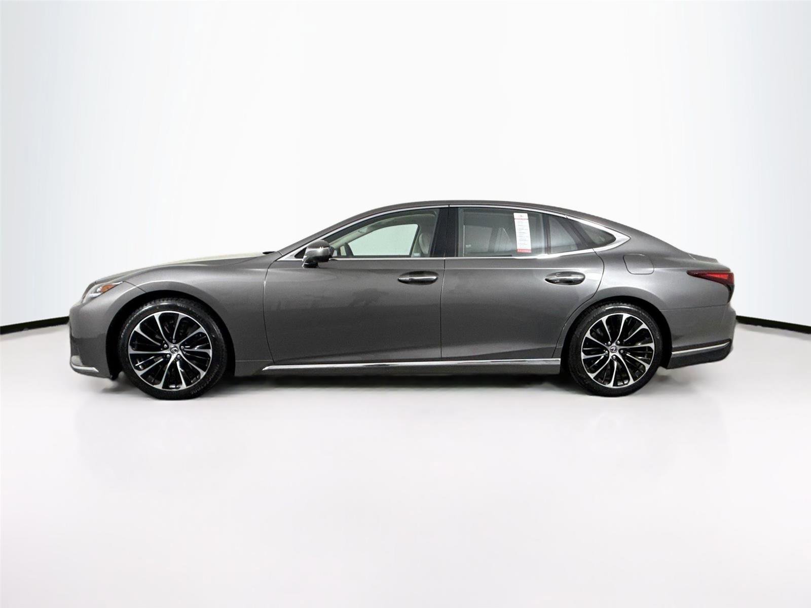 Used 2022 Lexus LS 500 RWD image 14
