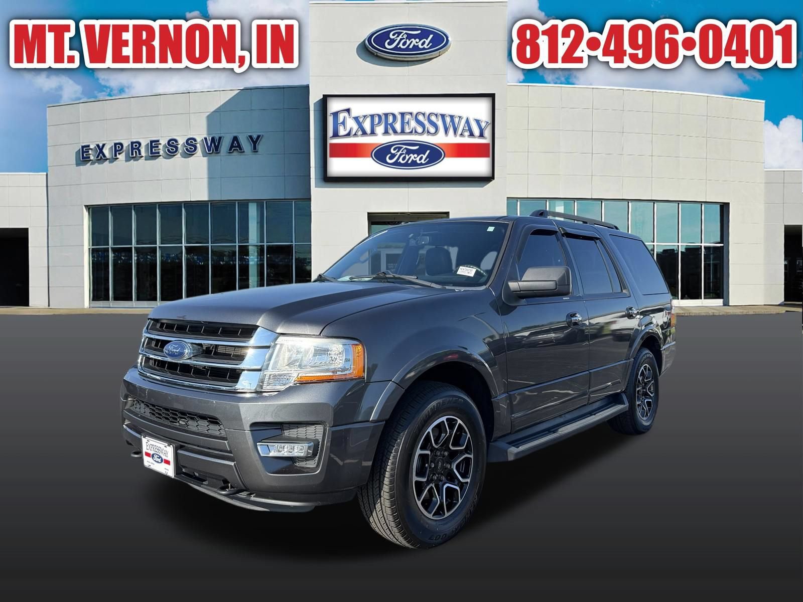 Used 2017 Ford Expedition XLT w/ Equipment Group 202A AWD/4WD image 2