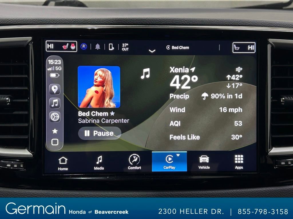 Used 2023 Chrysler Pacifica Touring-L image 24