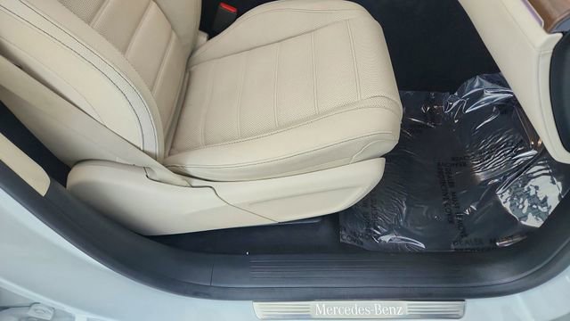 Used 2024 Mercedes-Benz GLS 450 4MATIC image 23