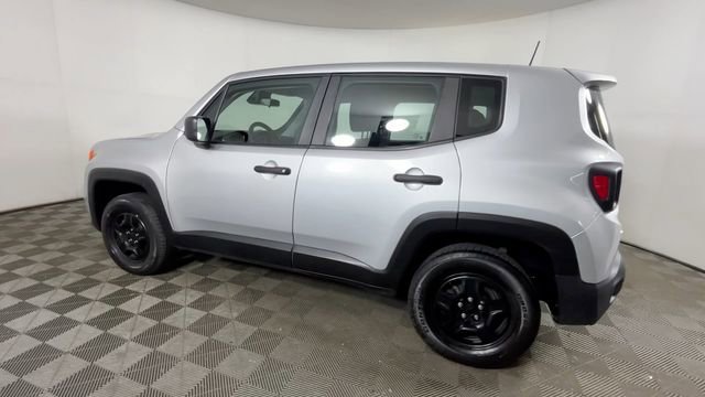 Used 2021 Jeep Renegade Sport AWD/4WD image 7