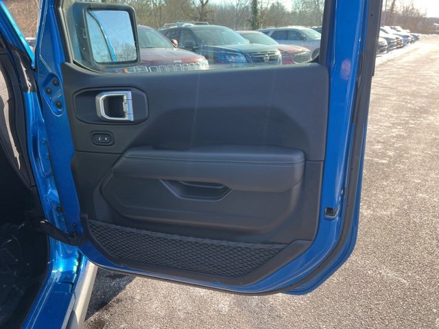 Used 2021 Jeep Wrangler Unlimited Rubicon 4xe w/ Steel Bumper Group image 13