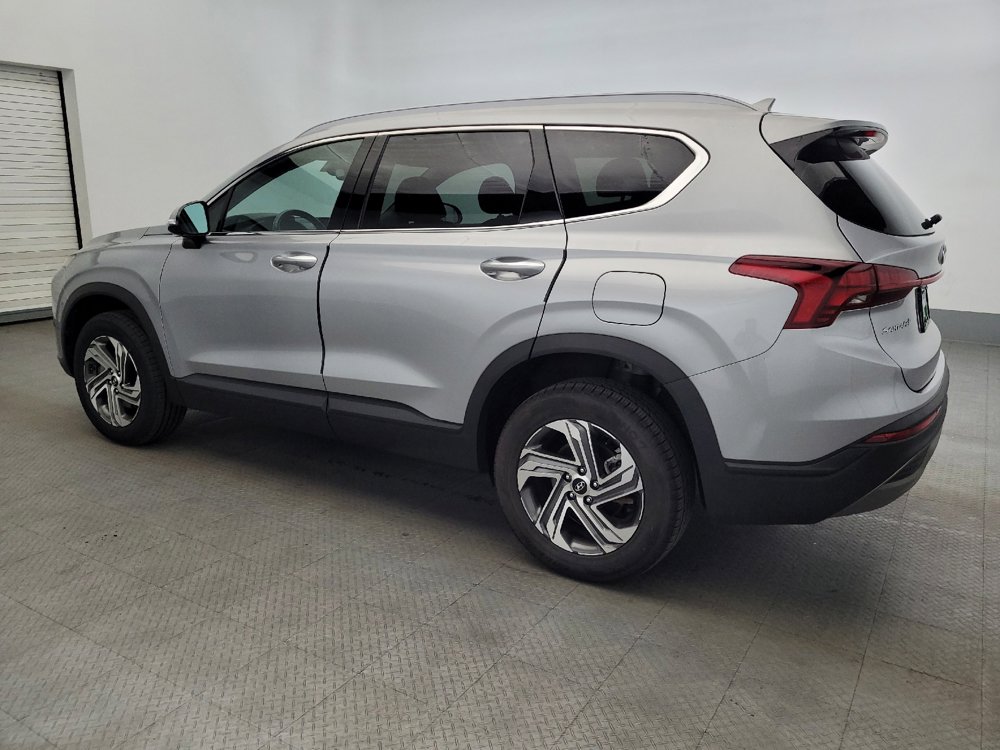 Used 2023 Hyundai Santa Fe SEL image 3
