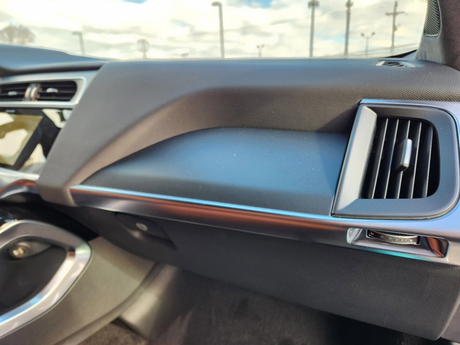 Used 2024 Jaguar I-PACE R-Dynamic HSE AWD/4WD image 11