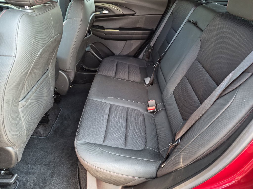 Used 2023 Chevrolet TrailBlazer RS w/ Convenience Package FWD image 26