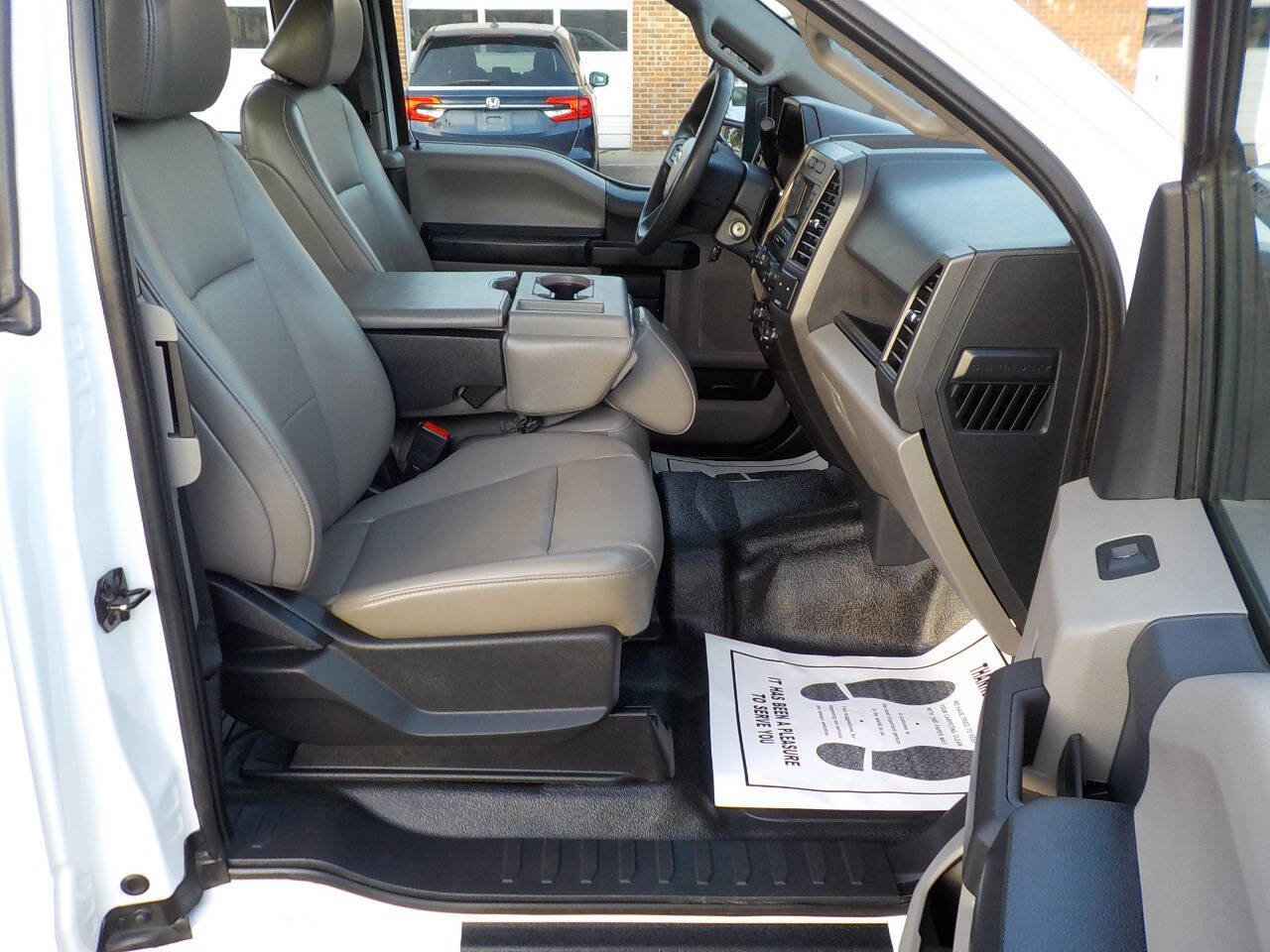 Used 2022 Ford F250 XL w/ Power Equipment Group image 25