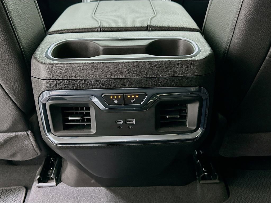 Used 2026 GMC Sierra 1500 Denali RWD image 26