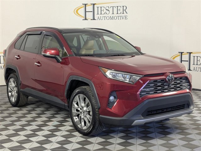 Used 2019 Toyota RAV4 Limited image 2