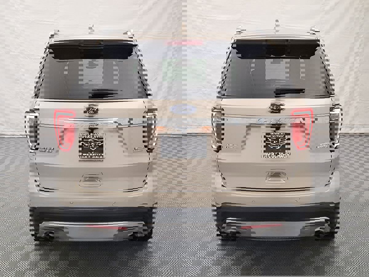 Used 2017 Ford Explorer Limited w/ Equipment Group 301A FWD image 5