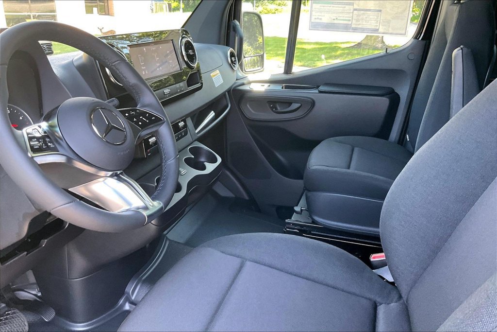 New 2026 Mercedes-Benz Sprinter 3500 image 8
