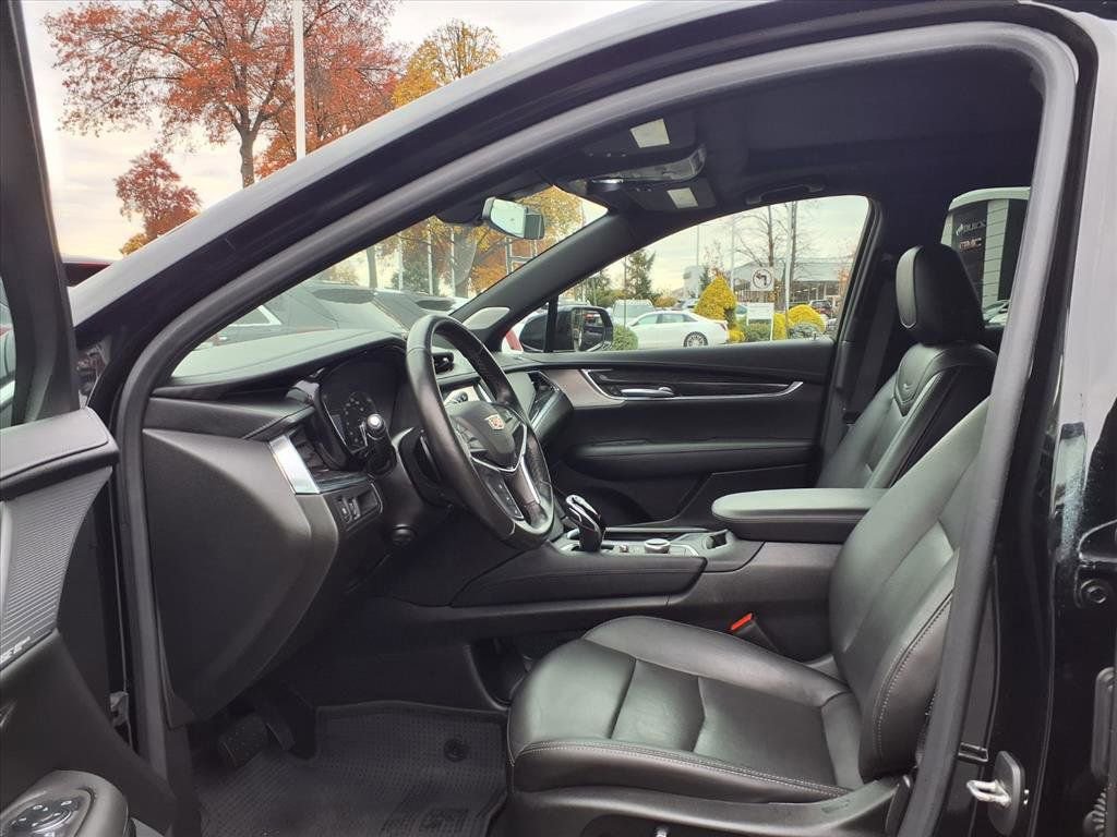 Certified 2021 Cadillac XT5 Premium Luxury image 12