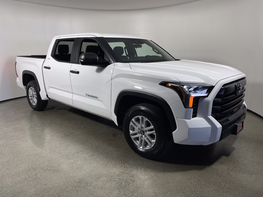 New 2026 Toyota Tundra SR5 w/ SR5 Convenience Package RWD 360° Tour