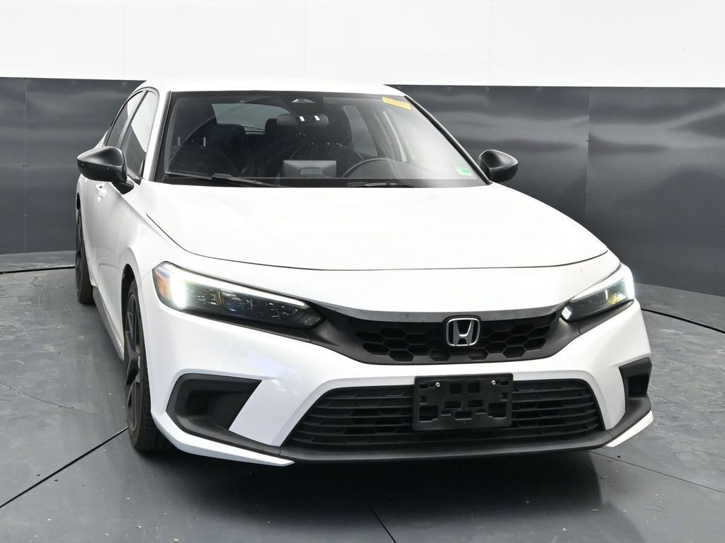 Used 2023 Honda Civic Sport image 2