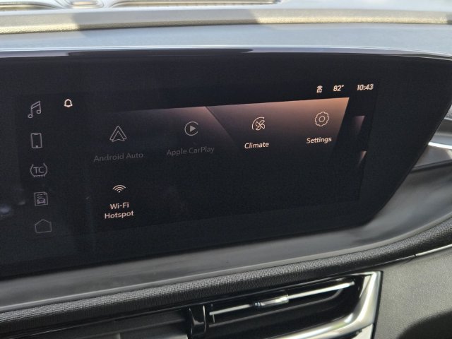 Used 2024 Buick Envista Sport Touring w/ Convenience I Package FWD image 22