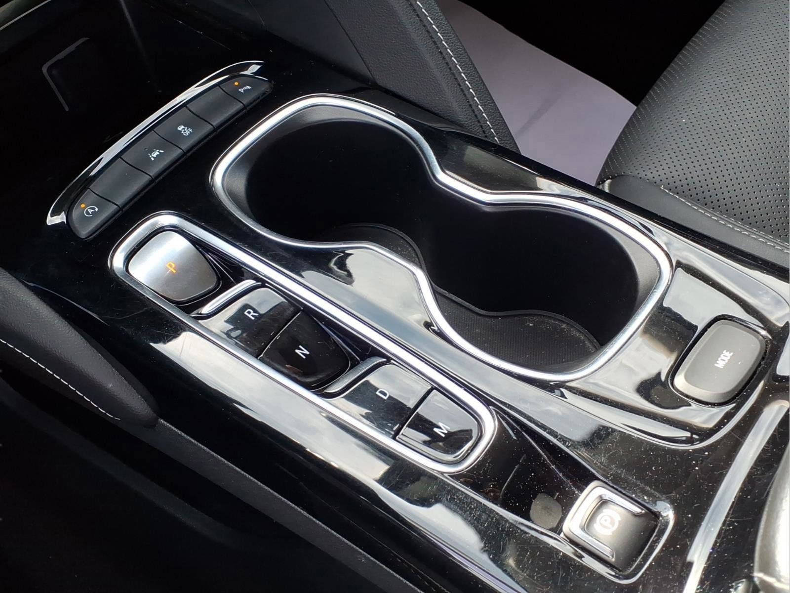 Used 2023 Buick Envision Essence image 10