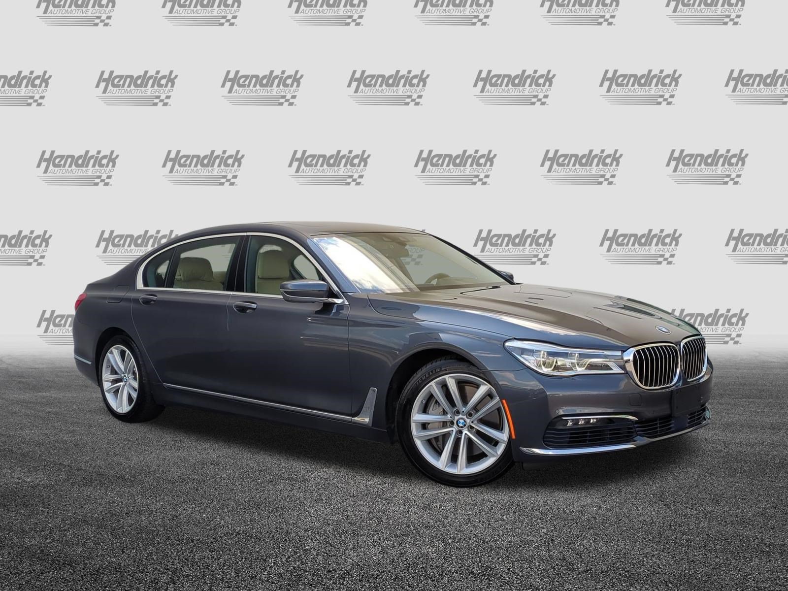 Used 2016 BMW 750i RWD image 2
