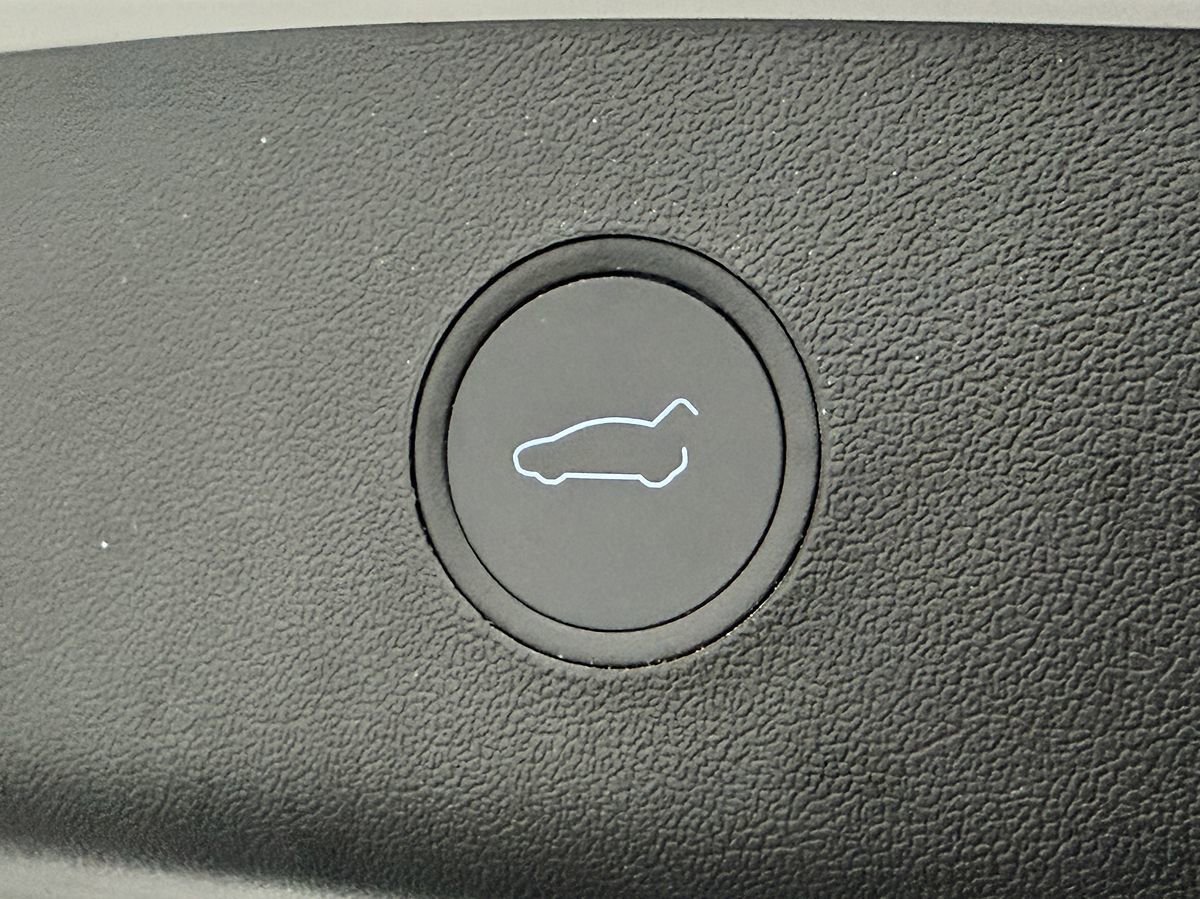 Used 2021 Tesla Model 3 Performance AWD/4WD image 29