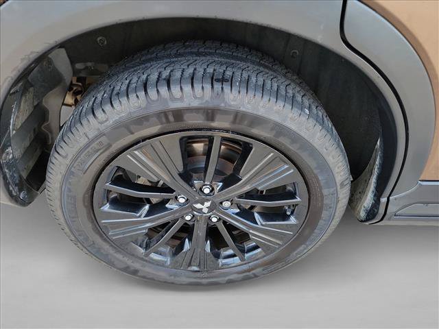 Used 2019 Mitsubishi Eclipse Cross LE AWD/4WD image 11