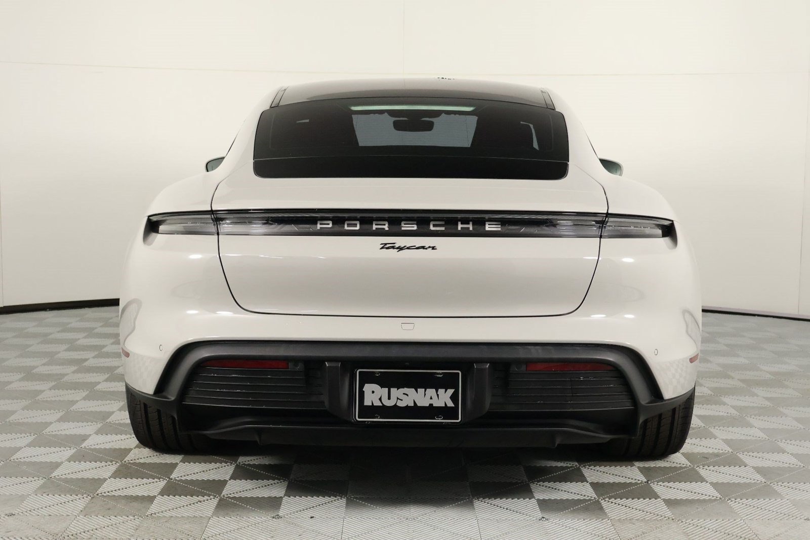 Certified 2023 Porsche Taycan RWD image 4