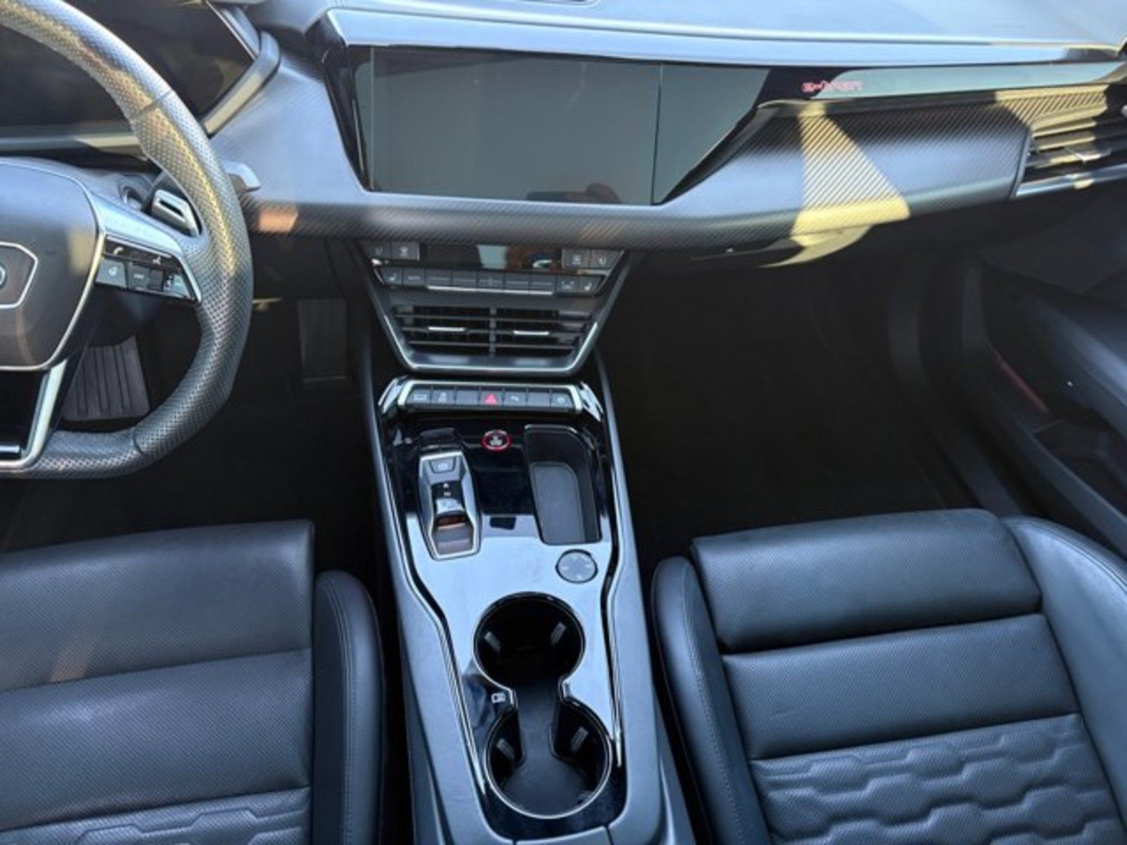 Used 2024 Audi e-tron GT Premium Plus AWD/4WD image 14