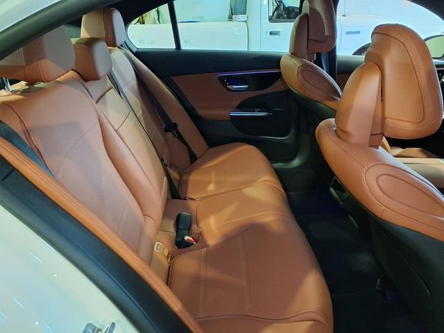Used 2025 Mercedes-Benz C 300 4MATIC Sedan image 20