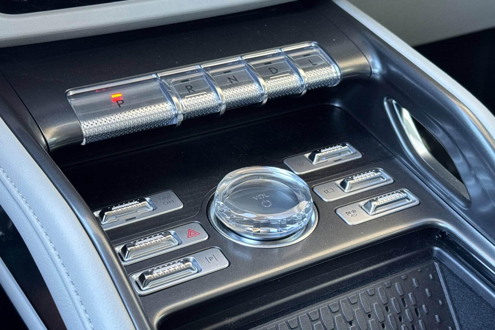 New 2026 Lincoln Nautilus Reserve AWD/4WD image 18