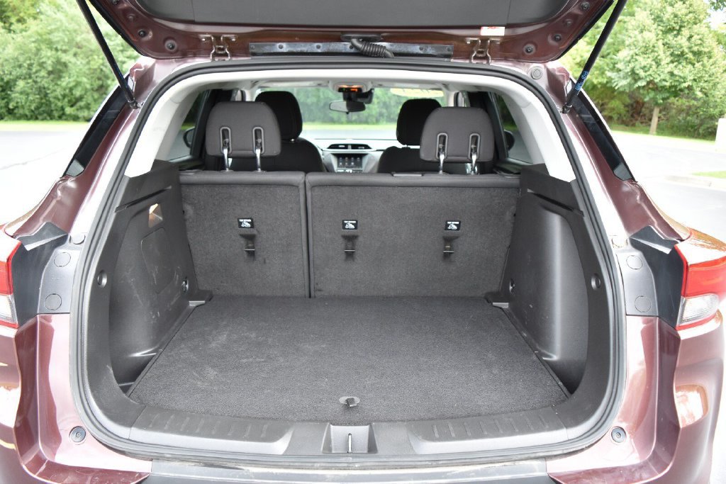 Used 2023 Chevrolet TrailBlazer LT FWD image 32